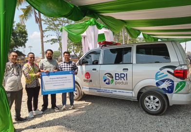 BRI Cabang Majalaya Serahkan Satu Mobil Ambulance Untuk Yayasan Eiko Lio Nusantara